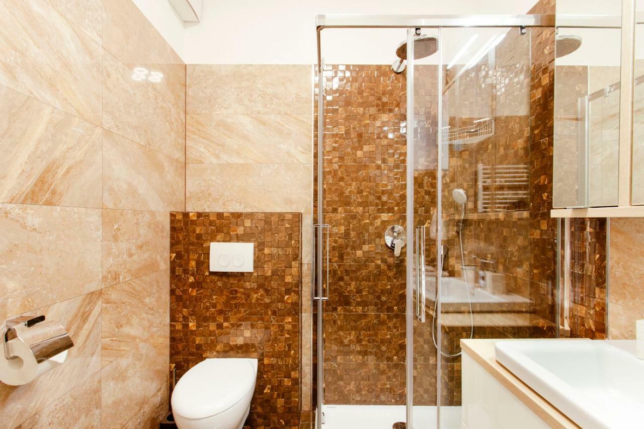 New Luxury Apartment Nives On Seaside Split Buitenkant foto