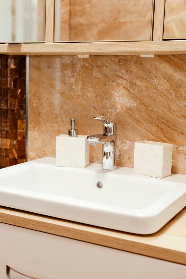 New Luxury Apartment Nives On Seaside Split Buitenkant foto