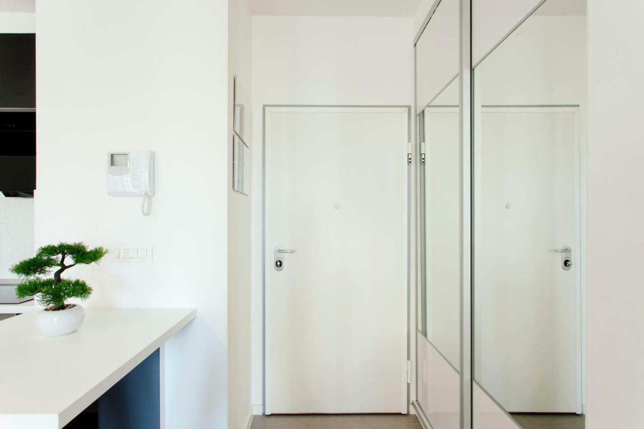 New Luxury Apartment Nives On Seaside Split Buitenkant foto