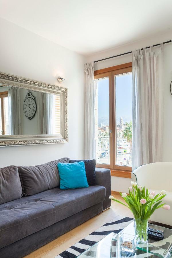 New Luxury Apartment Nives On Seaside Split Buitenkant foto