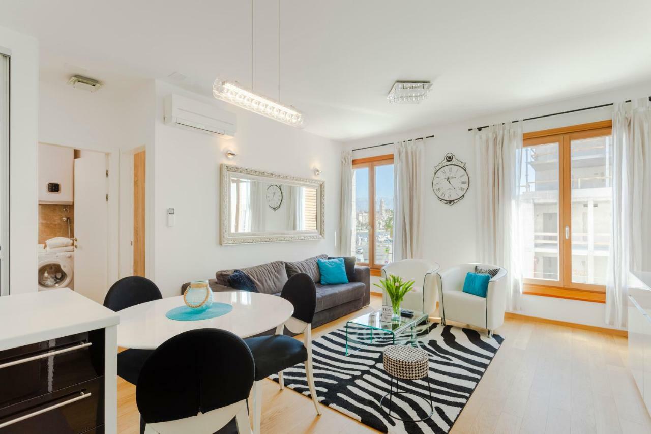 New Luxury Apartment Nives On Seaside Split Buitenkant foto