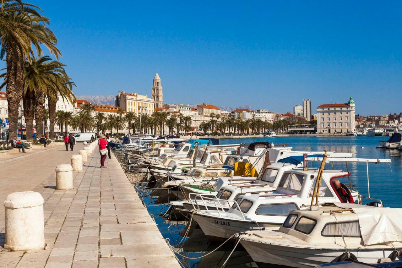 New Luxury Apartment Nives On Seaside Split Buitenkant foto
